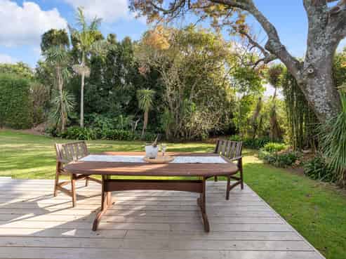 12 Camwell Close, Bucklands Beach