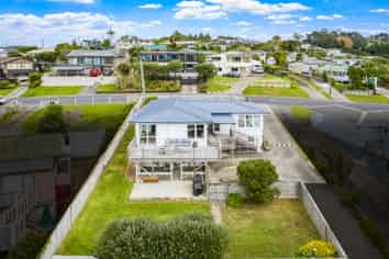19 Rishworth Avenue, Stanmore Bay