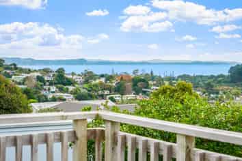 19 Rishworth Avenue, Stanmore Bay