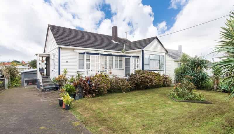 20  Renton Road, Mount Albert
