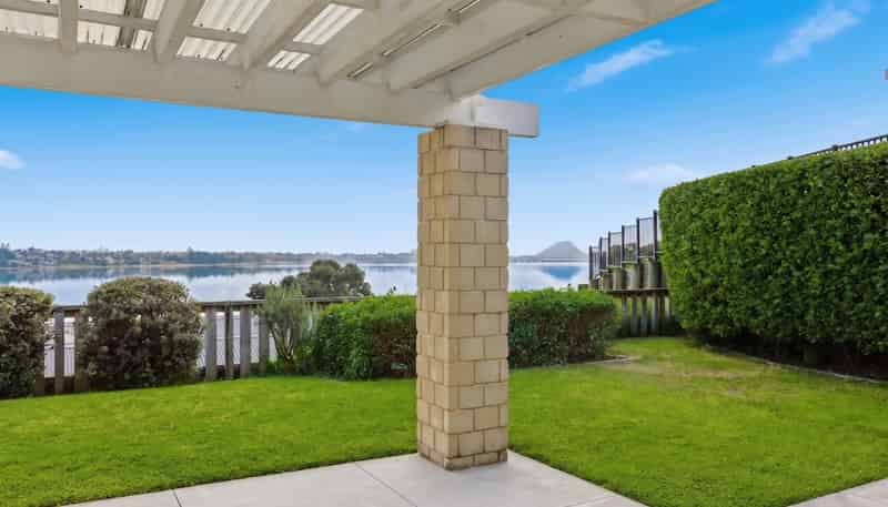 2 Deepwater Views Way, Maungatapu