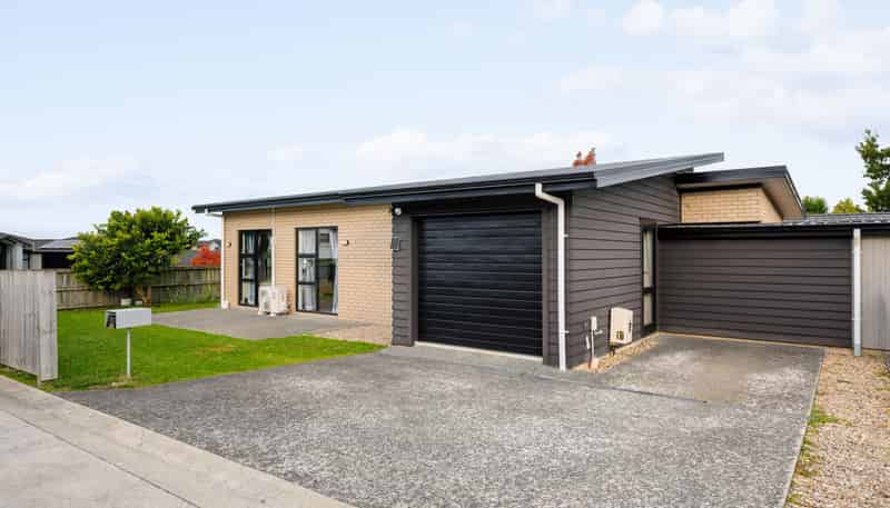 80 Sylvester Crescent, Flagstaff