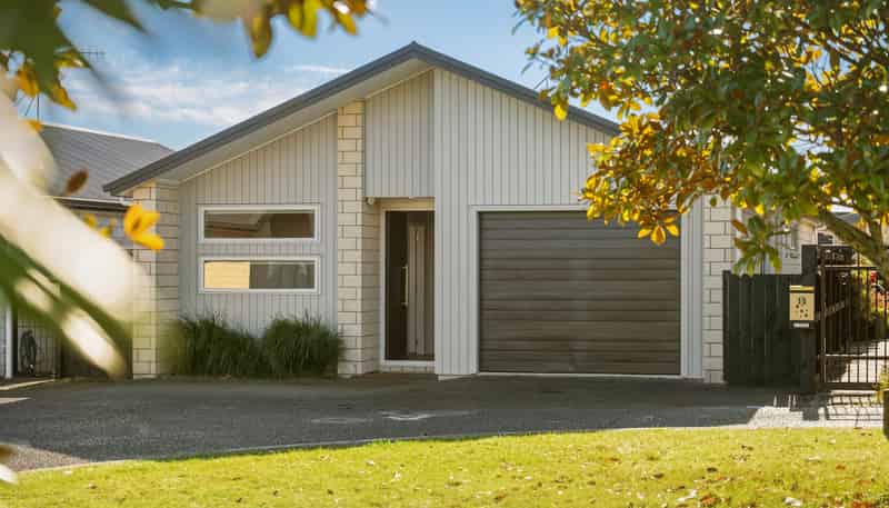 15 Capstan Close, Pyes Pa