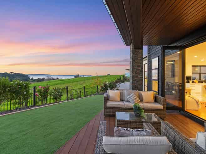 1 Bounty Road, Long Bay