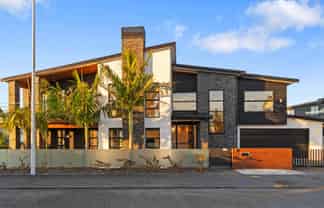 1 Bounty Road, Long Bay