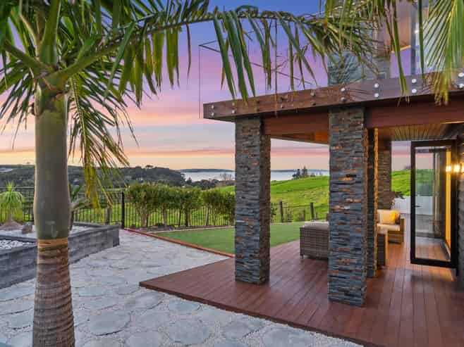 1 Bounty Road, Long Bay