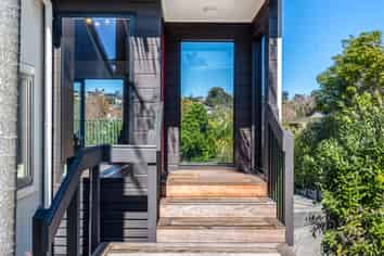 10 Oliver Twist Avenue, Mellons Bay