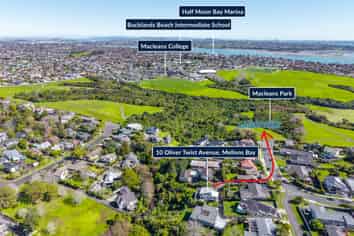 10 Oliver Twist Avenue, Mellons Bay