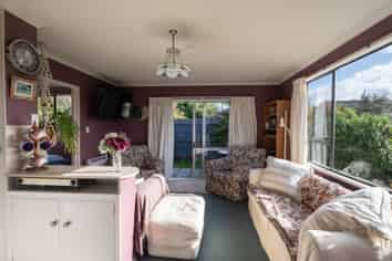 3 Kowhai Street, KAKA POINT