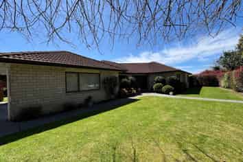 112 Rowesdale Drive, Ohauiti