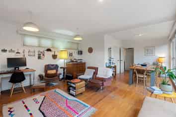 18 Upton Terrace, Thorndon