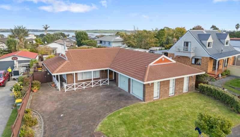 12 Hadley Wood Drive, Wattle Downs