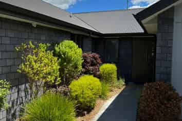 65 Scott Street, Leamington