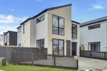 Auckland - Address withheld