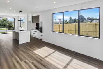 Auckland - Address withheld