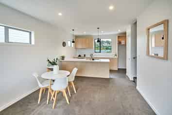 17/30 Monowai Road, Johnsonville