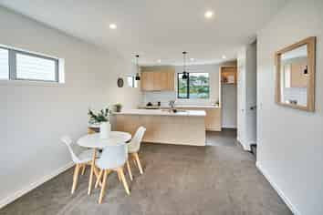 17/30 Monowai Road, Johnsonville