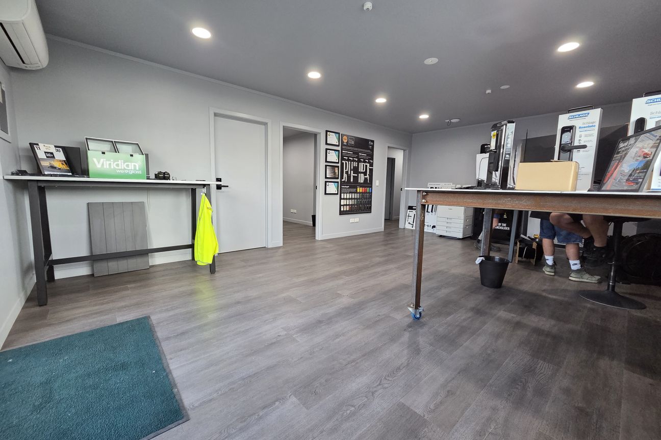 Premium Warehouse, Office & Yard - Widok 6