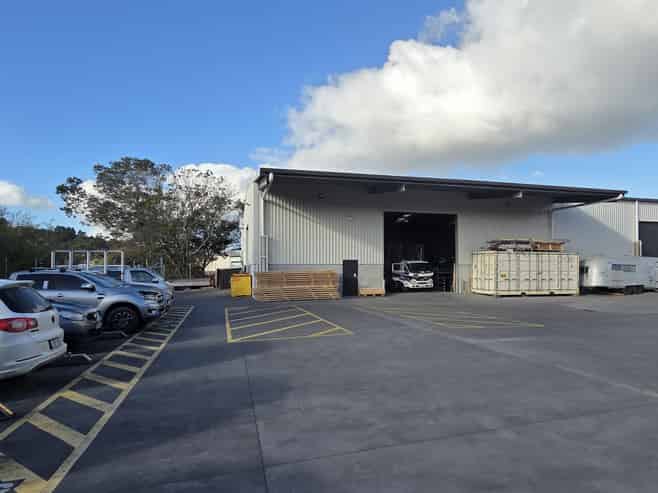 Premium Warehouse, Office & Yard 