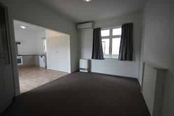 Manawatu / Whanganui - Address withheld