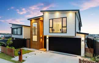 54 Kumukumu Road, Long Bay