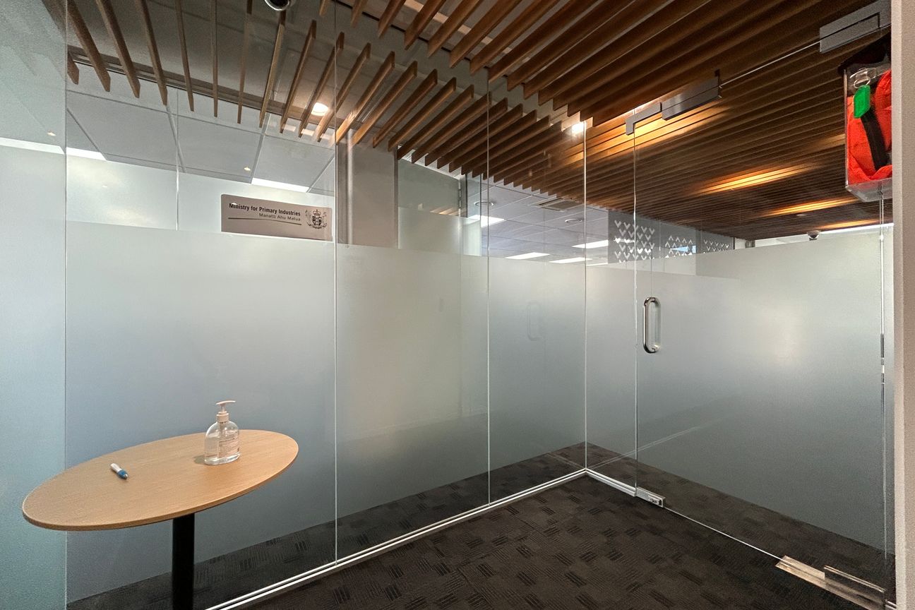 Top Floor with Modern Fit Out - Ansicht 2