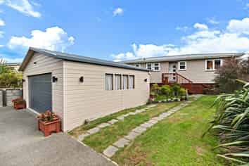 26 Ashwell Drive, Port Waikato
