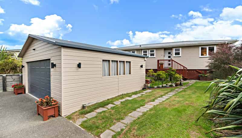 26 Ashwell Drive, Port Waikato