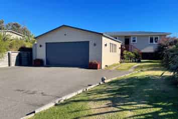 26 Ashwell Drive, Port Waikato