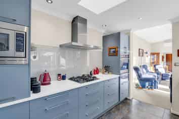 38 Middle Road, Allenton