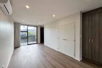 15c Molley Green Place, Mount Roskill