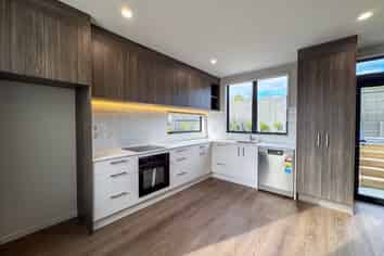 15d Molley Green Place, Mount Roskill