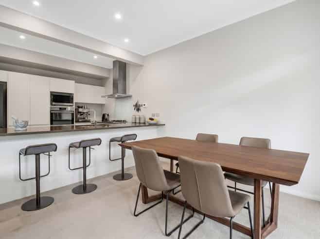 127 Bonair Crescent, Millwater