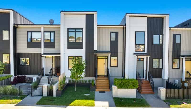 127 Bonair Crescent, Millwater