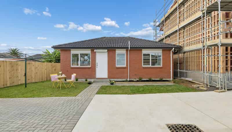 23 Desmond Place, Otara