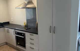 4 Awhenga Place, Weymouth