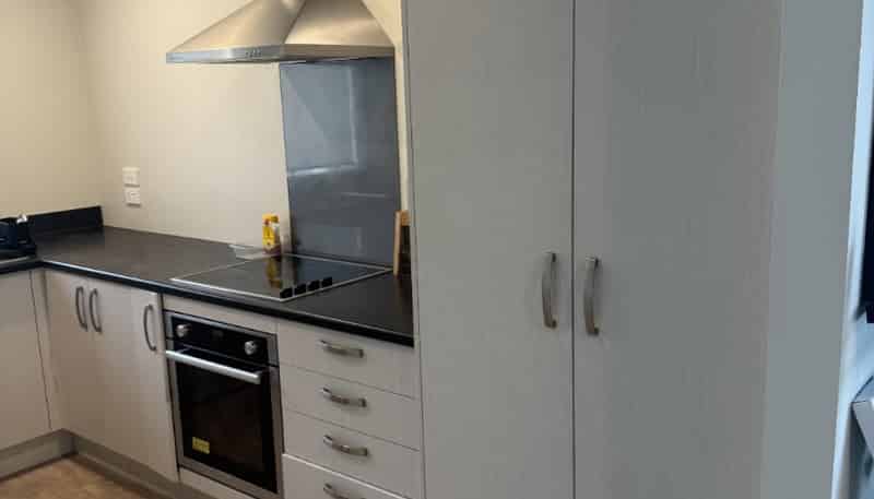 4 Awhenga Place, Weymouth