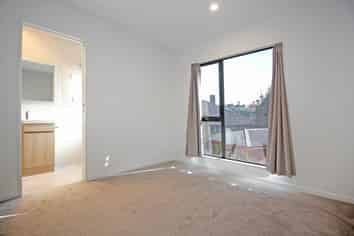 26D Alamein Road, Panmure
