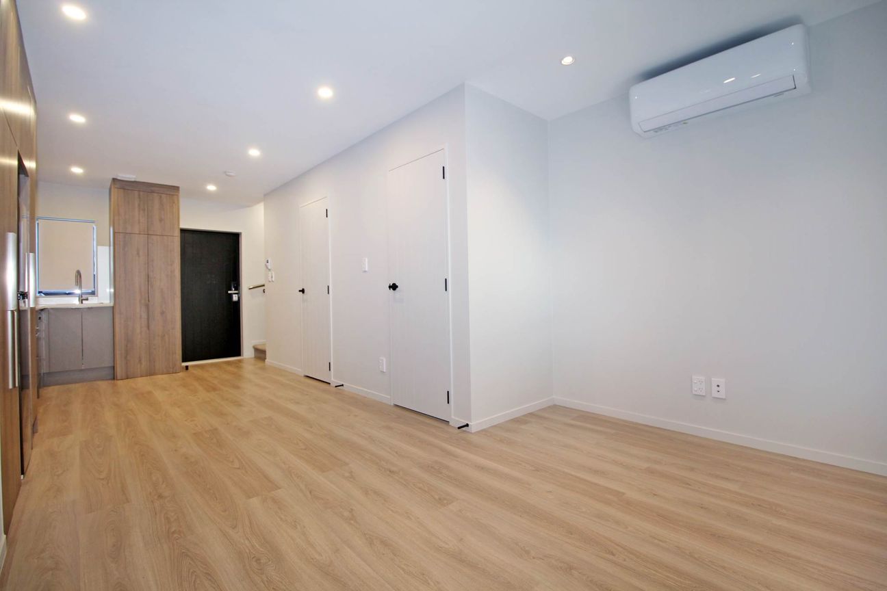 Modern Cozy house with ONE WEEK FREE RENT - c... - Vista 4