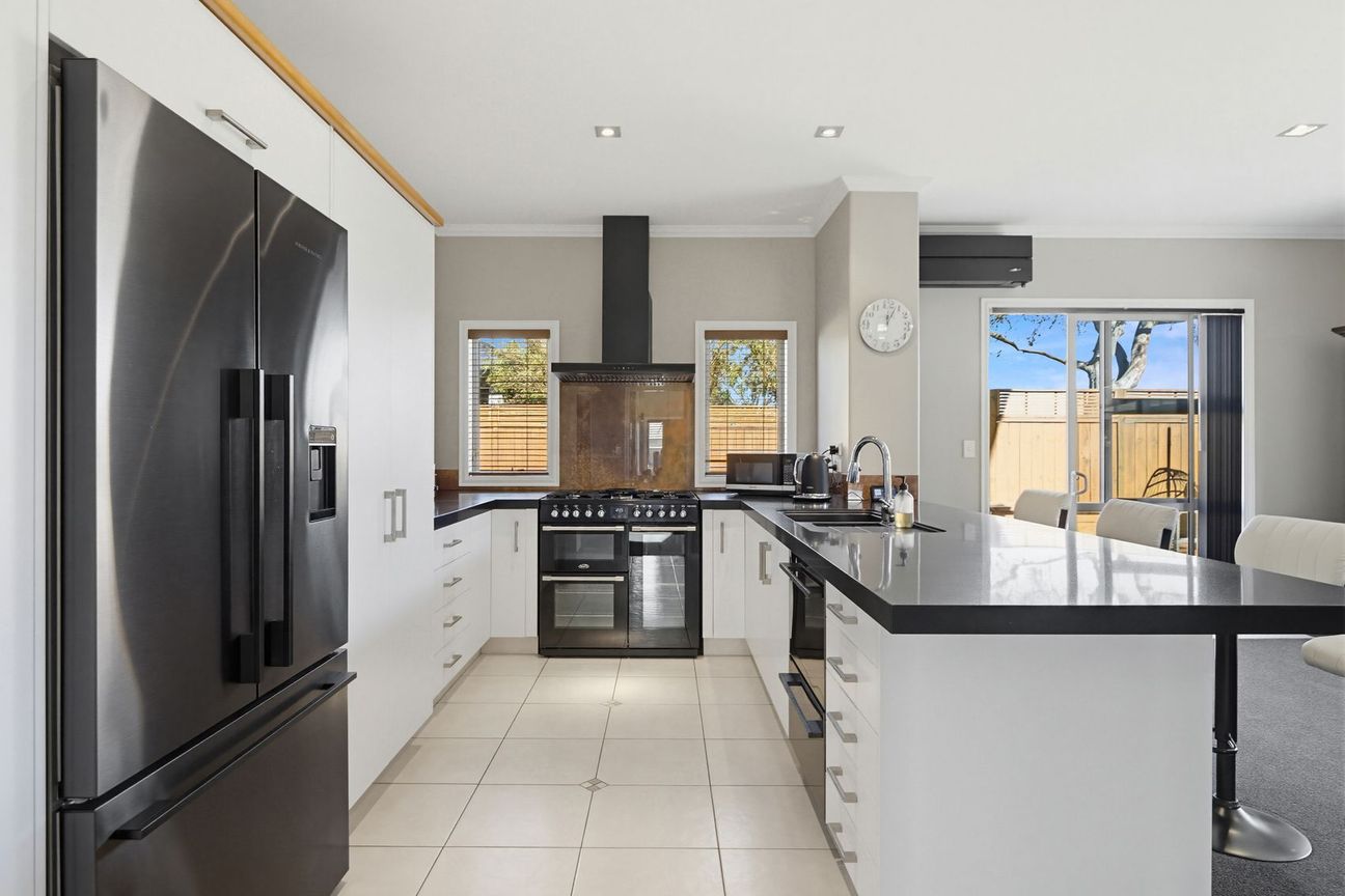 More Space. More Style. More Value. Aquinas Zone. - Aanzicht 2