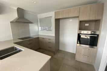 1 Cascade Way, Omokoroa