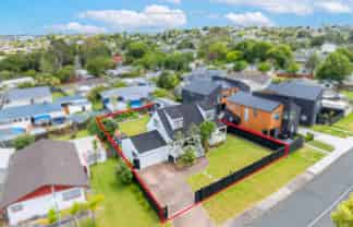 35 Fitzherbert Avenue, West Harbour