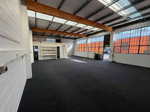 Smart start industrial unit – Available now!
