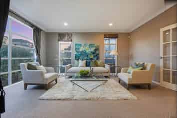 44  Seresin Crescent, Flat Bush
