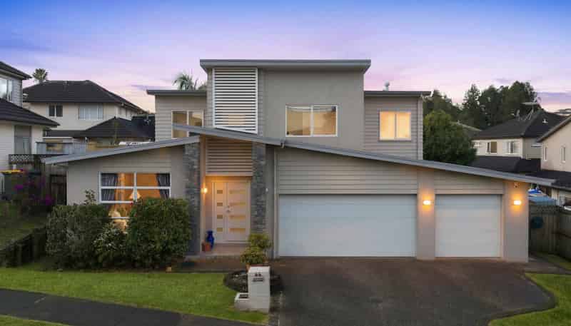 44  Seresin Crescent, Flat Bush