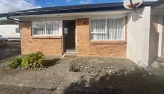 8/318 Te Atatu Road, Te Atatu South