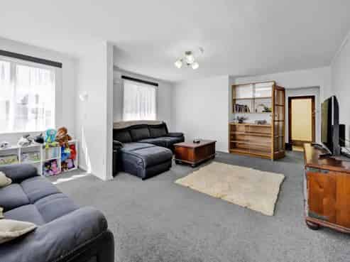 2 A'Court Street, Hawera