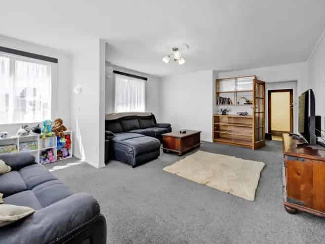 2 A'Court Street, Hawera