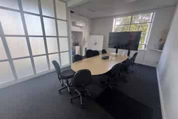Large Pukekohe Office Opportunity - 533m²