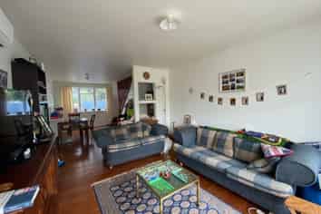 5/1 Waione Street, Petone